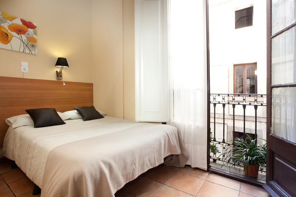 Pension Mariluz Barcelona Zimmer foto