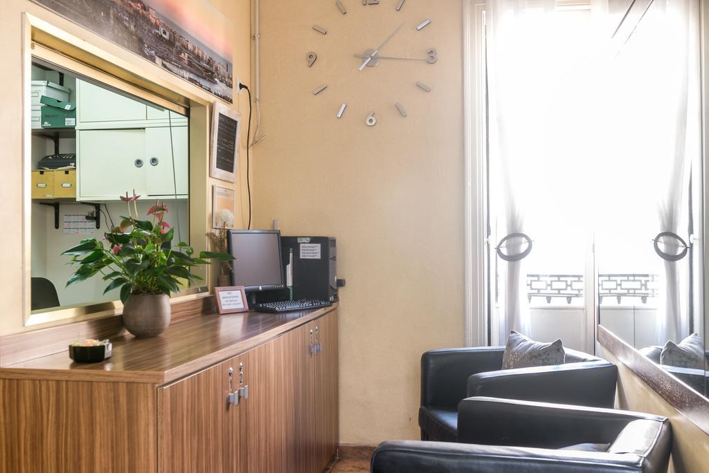 Pension Mariluz Barcelona Exterior foto