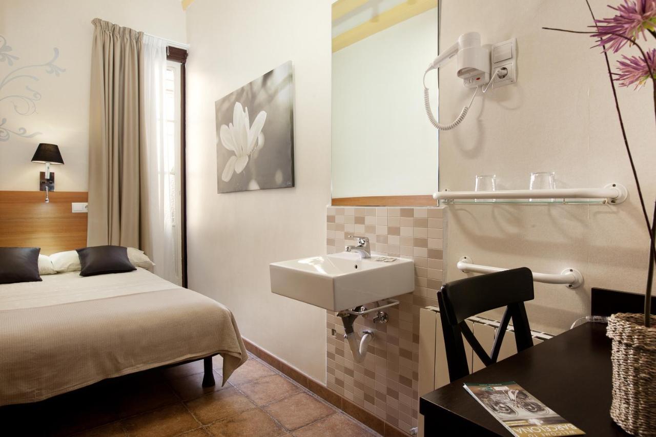 Pension Mariluz Barcelona Exterior foto